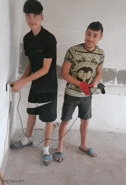 Acid GIFs, June 20 (25 gifs)