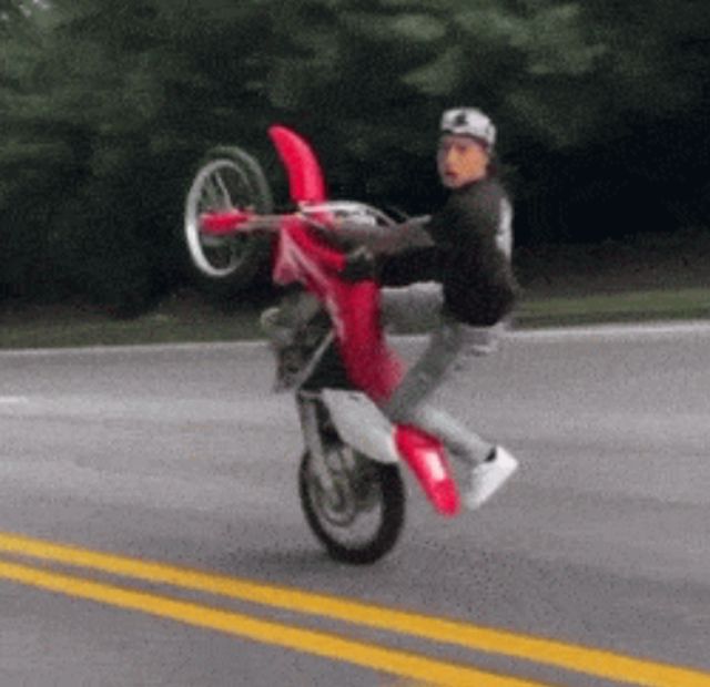 Acid GIFs, June 23 (25 gifs)