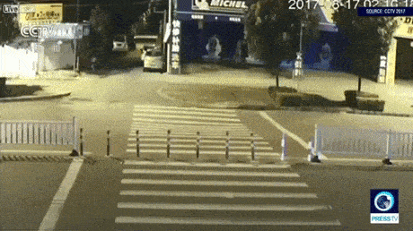Acid GIFs, June 24 (25 gifs)