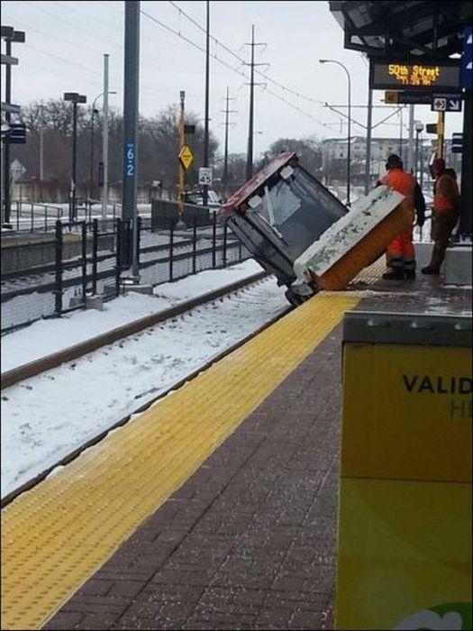 Bad Days Happen (25 pics)