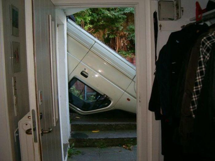 Bad Days Happen (25 pics)