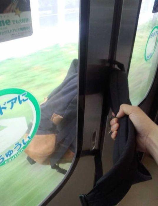 Bad Days Happen (25 pics)