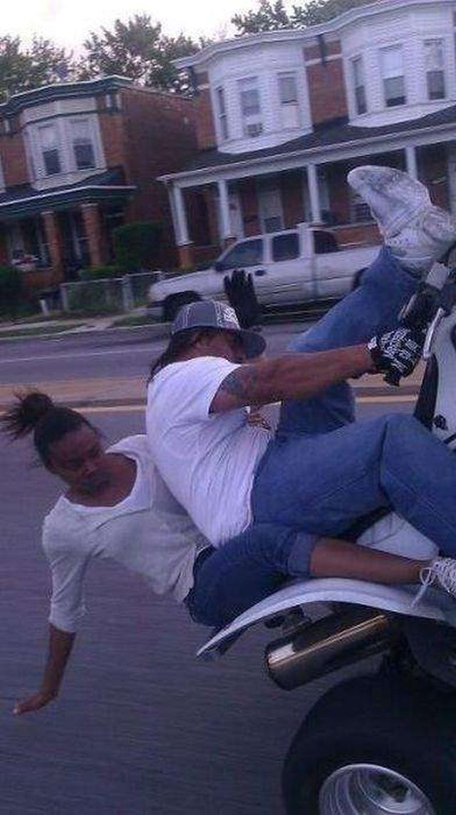 Right Moment (23 pics)