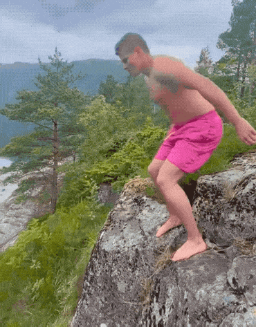 Acid GIFs, June 27 (25 gifs) Acid GIFs, June 27 (25 gifs)