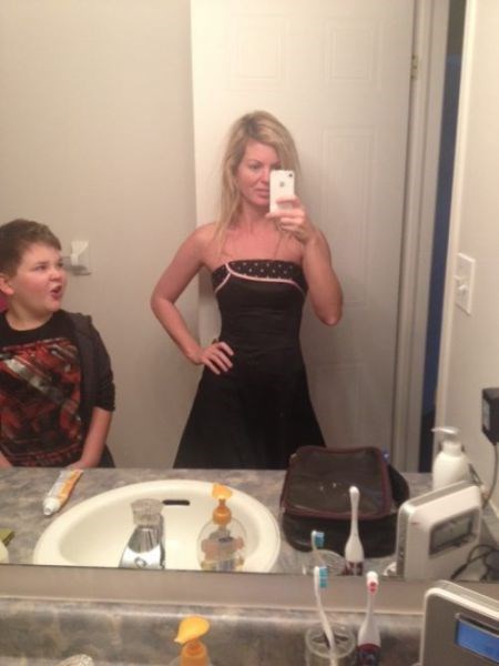 Hilarious Photobombs (23 pics)