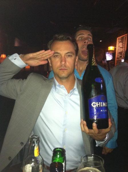 Hilarious Photobombs (23 pics)