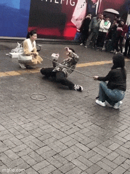 Acid GIFs, July 1 (25 gifs) Acid GIFs, July 1 (25 gifs)