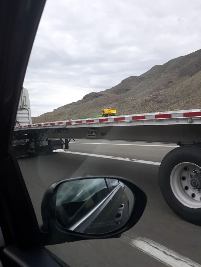 Strange Encounters On The Road (21 pics)