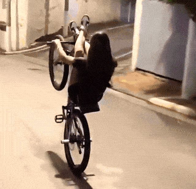 Acid GIFs, July 2 (25 gifs)
