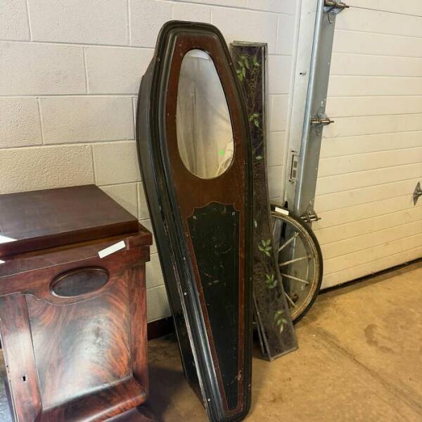 Cool Finds In Thrift Shops (23 pics)