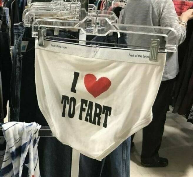 Cool Finds In Thrift Shops (23 pics)