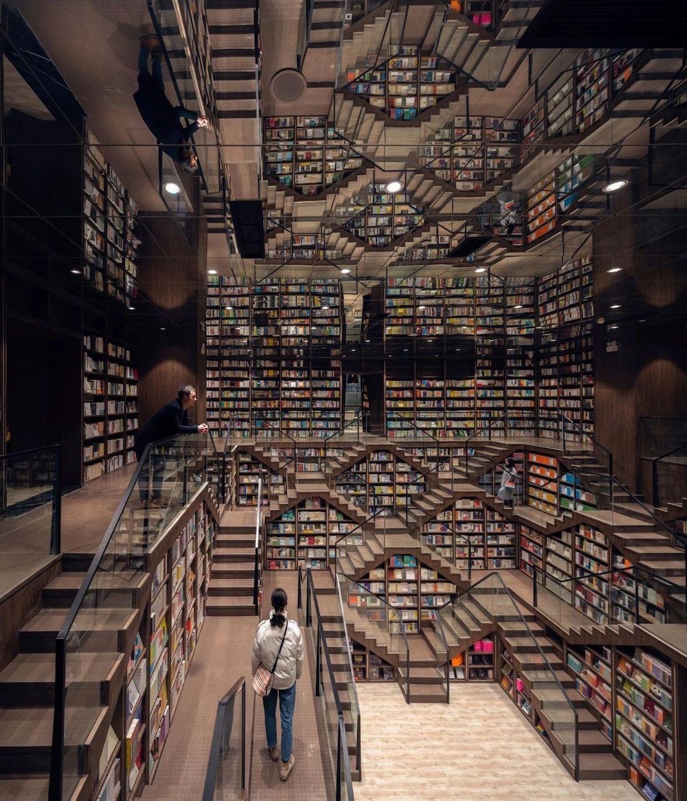 Optical Illusions (25 pics)