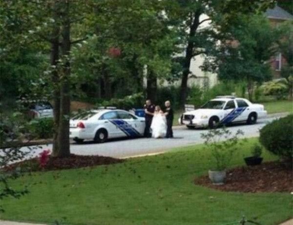 Bad Days Happen (21 pics)