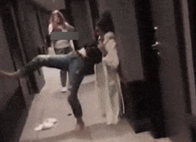 Acid GIFs, July 9 (25 gifs)