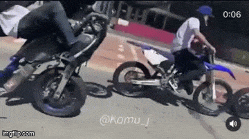 Acid GIFs, July 9 (25 gifs)