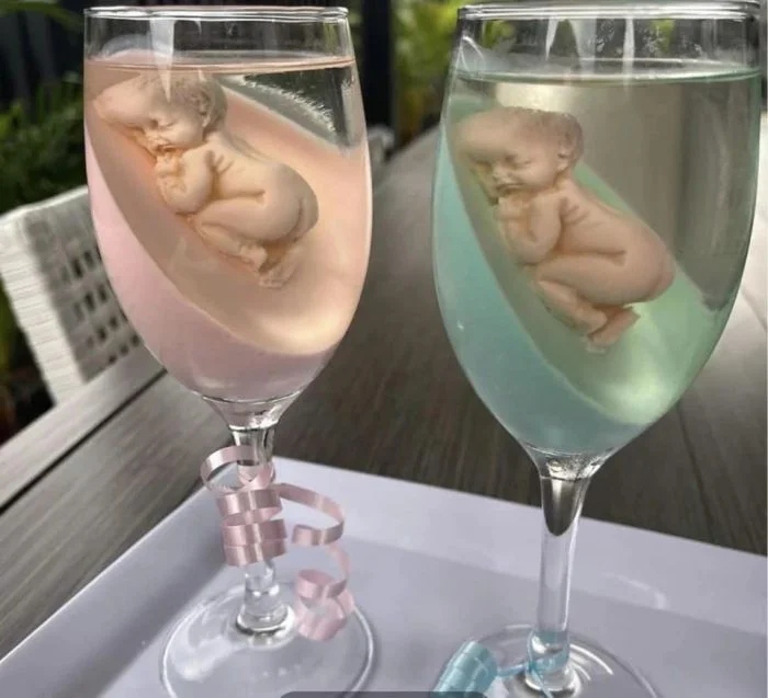 Odd Things And Designs (23 pics)