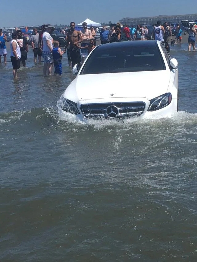 Bad Drivers (16 pics)