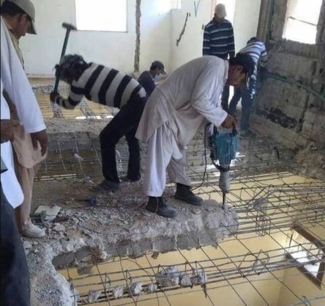 Not Very Smart People (20 pics)