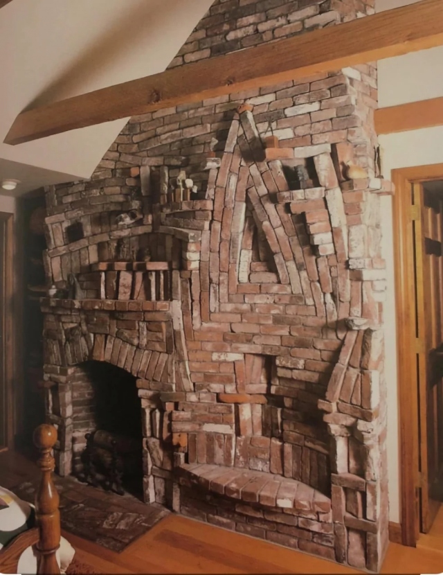 Strange Constructions (17 pics)
