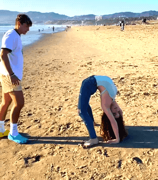 Acid GIFs, July 16 (25 gifs) Acid GIFs, July 16 (25 gifs)