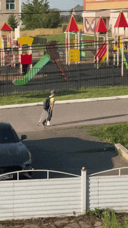 Acid GIFs, July 21 (25 gifs) Acid GIFs, July 21 (25 gifs)