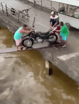 Acid GIFs, July 23 (25 gifs)