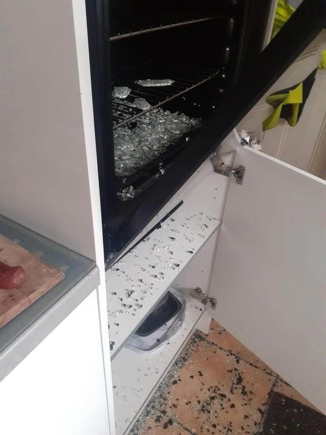 Bad Days Happen (16 pics)