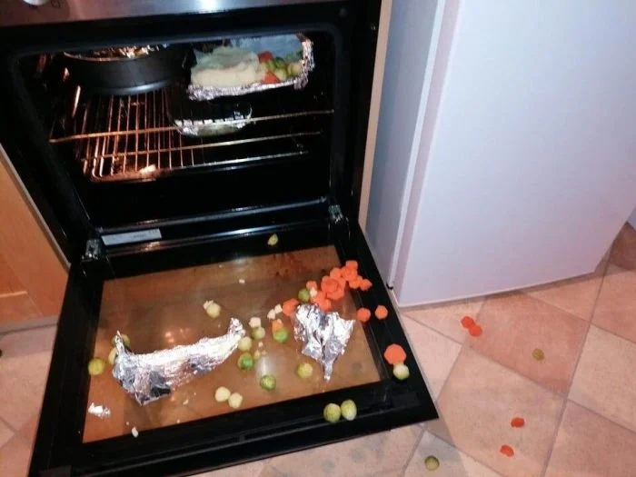 Bad Days Happen (16 pics)
