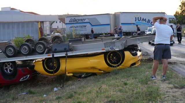 Bad Days Happen (25 pics)