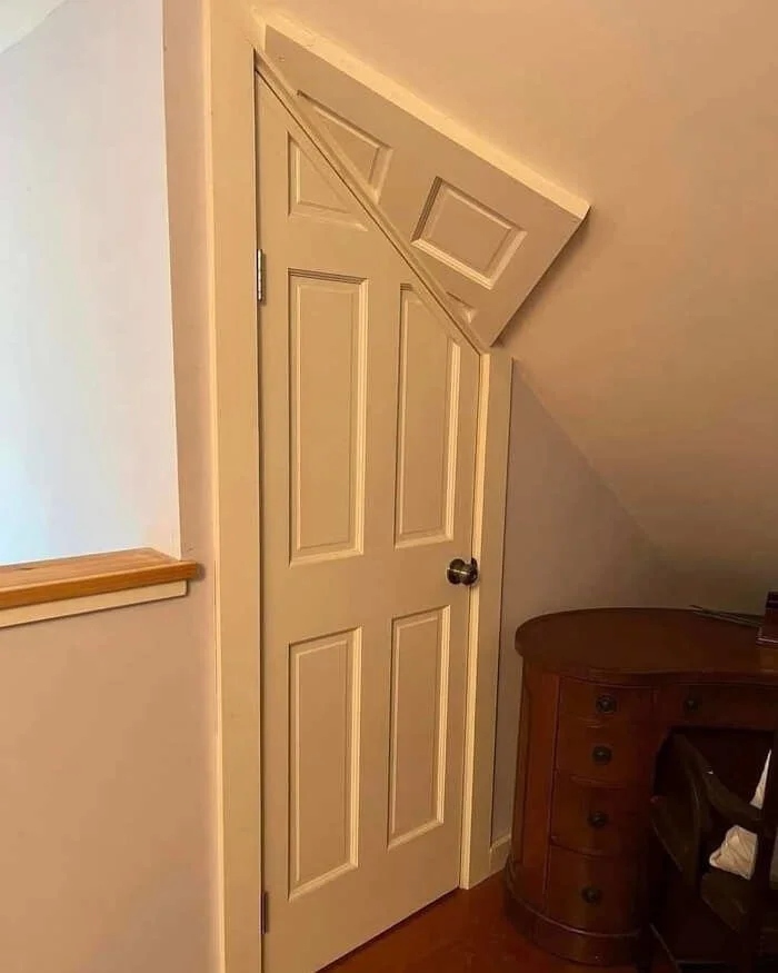 Really Weird Designs (22 pics)