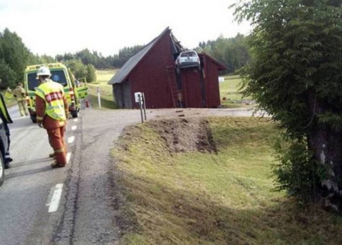 Unfortunate Situations (25 pics)