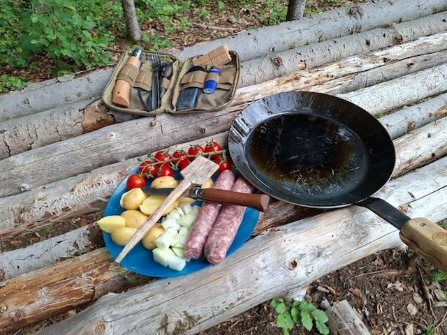 Atmospheric Bushcraft Photos (20 pics)