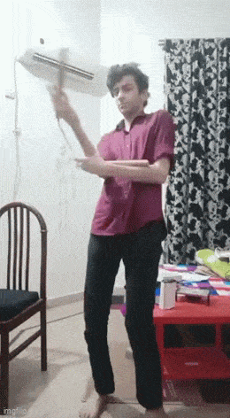 Acid GIFs, July 29 (25 gifs)