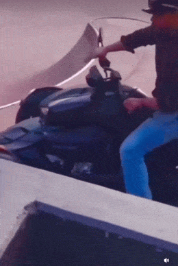 Acid GIFs, August 5 (25 gifs)