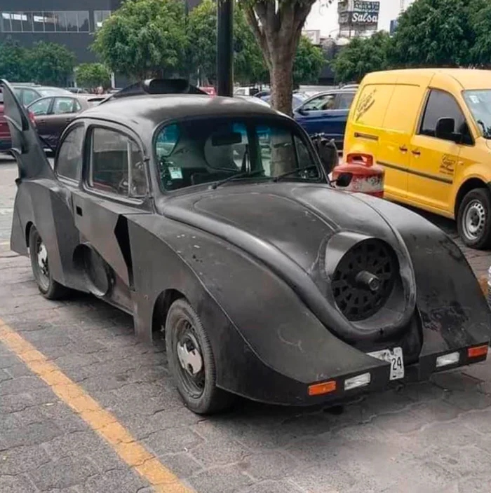 Weird Designs (15 pics)
