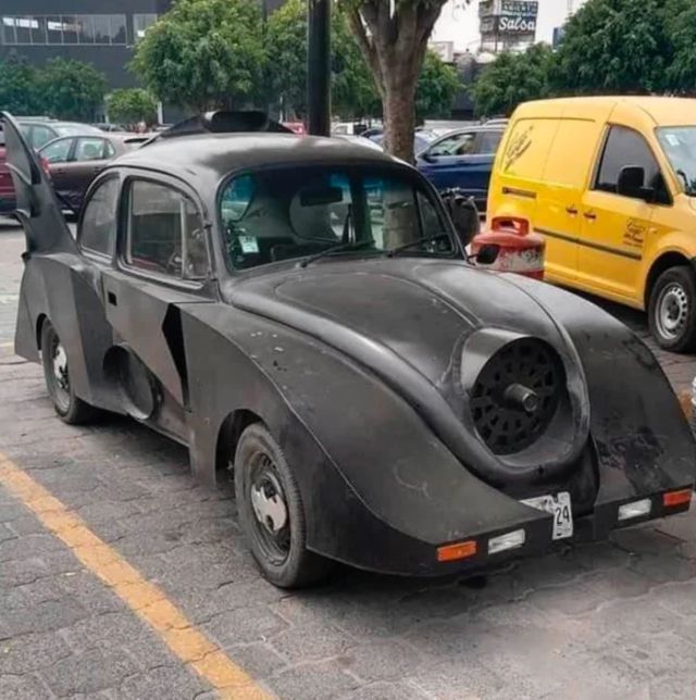 Weird Designs (15 pics)