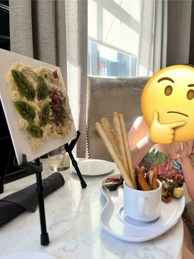 Strange Food Serving (23 pics)