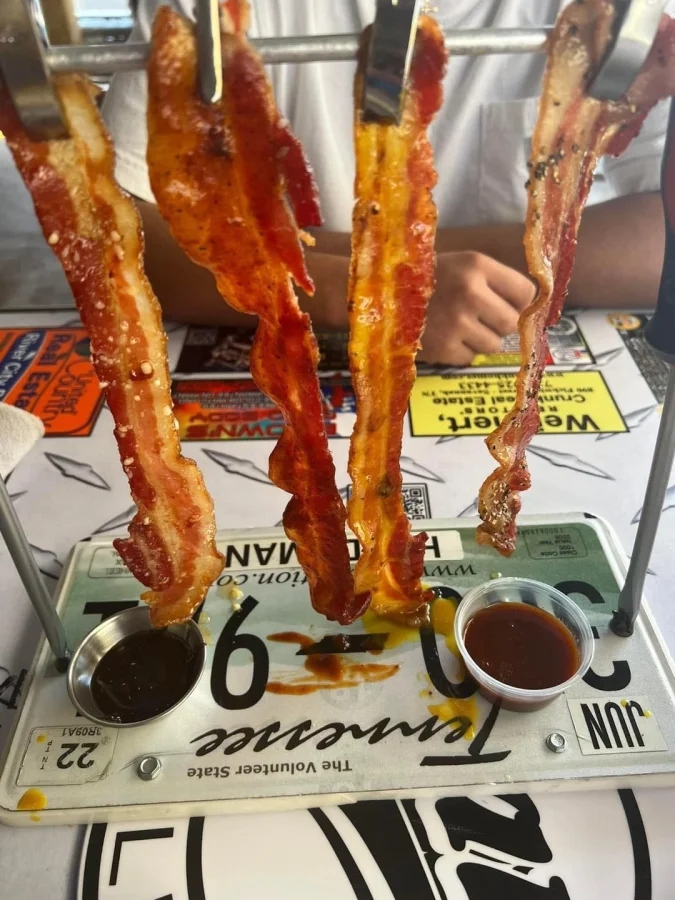 Strange Food Serving (23 pics)