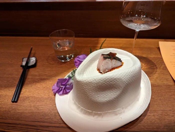 Strange Food Serving (23 pics)