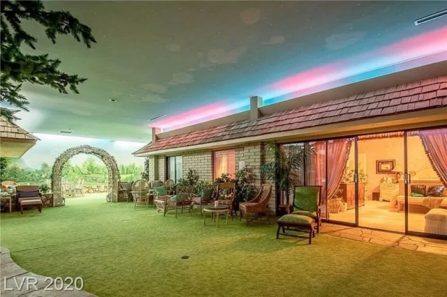 Interesting Designs And Constructions (16 pics)