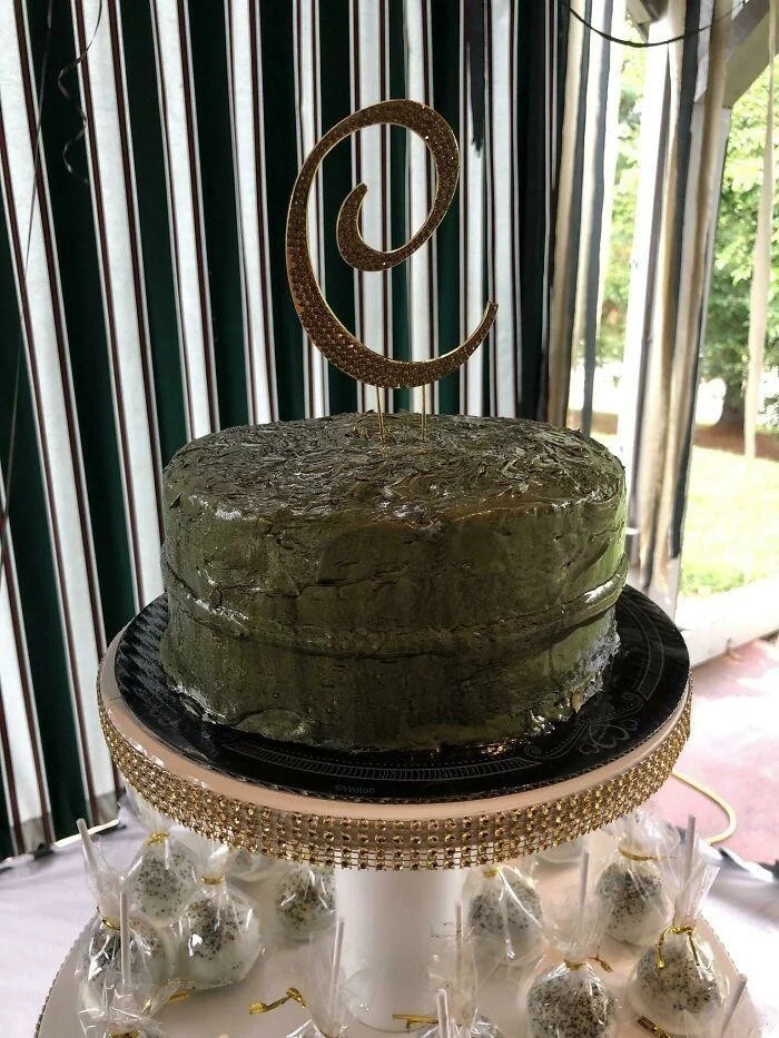 Weird Wedding Cakes (19 pics)