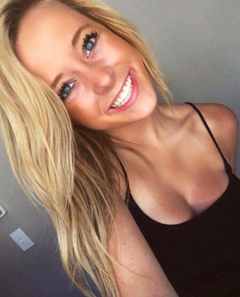 Beauty Girls (23 pics)