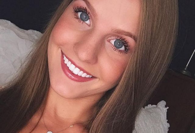 Beauty Girls (23 pics)