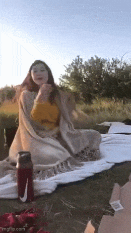 Acid GIFs, August 8 (25 gifs) Acid GIFs, August 8 (25 gifs)