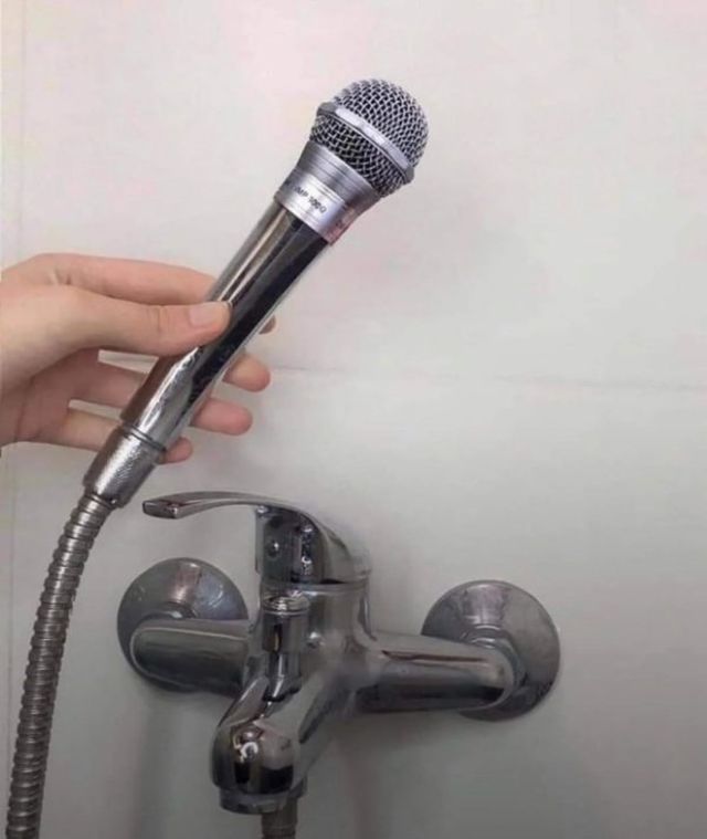 What Is Going On Here? (30 pics)