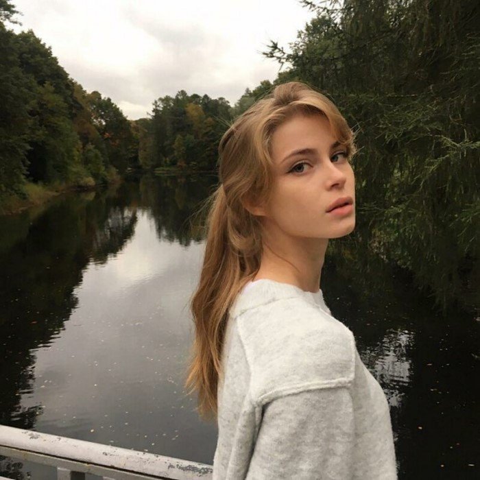 Beauty Girls (23 pics)