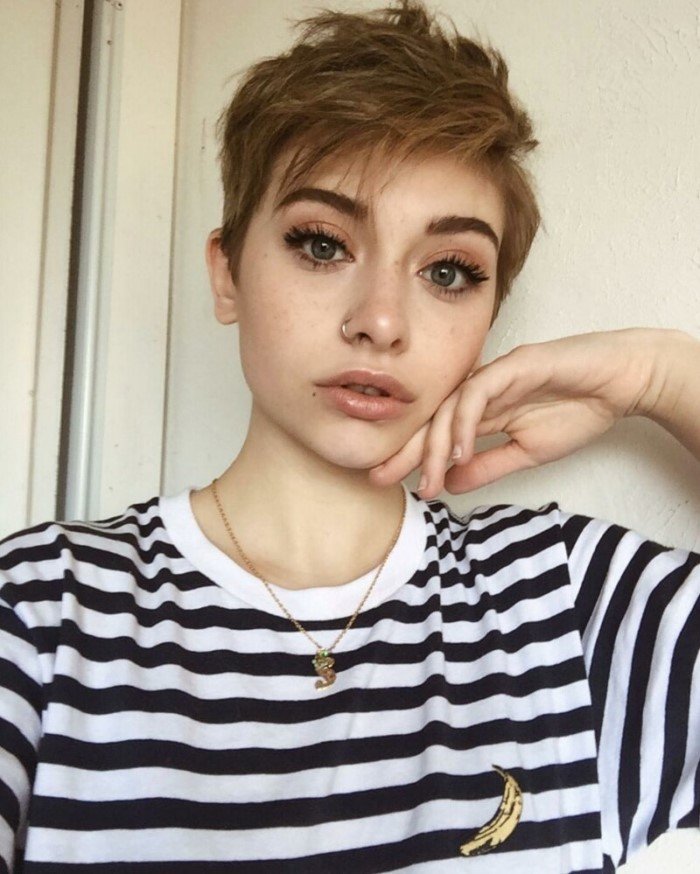 Beauty Girls (23 pics)