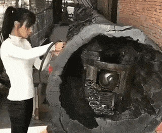 Acid GIFs, August 14 (25 gifs)