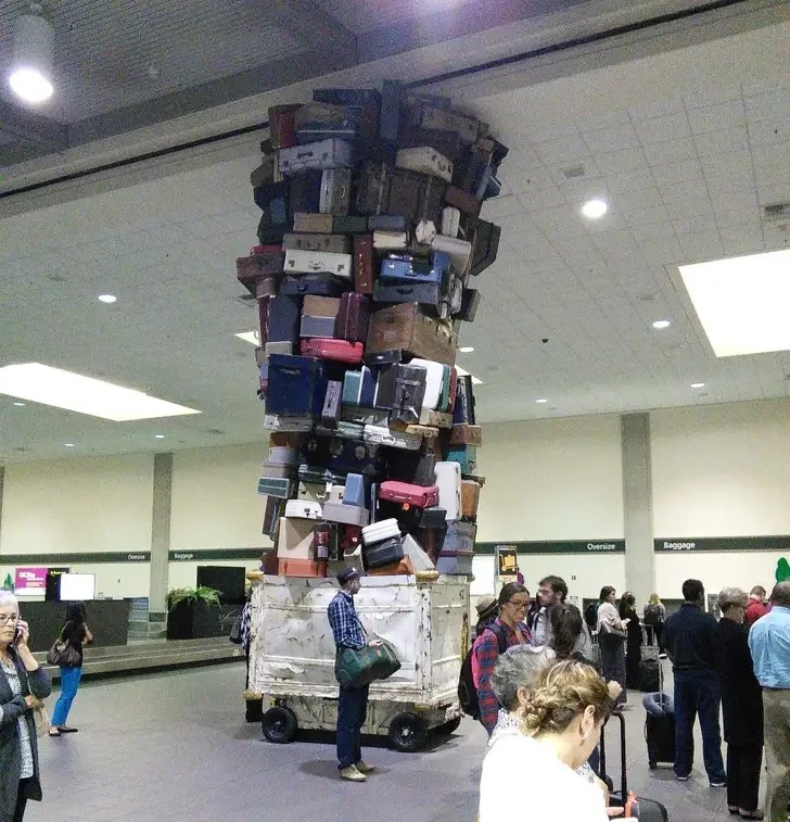 Really Weird Situations (17 pics)