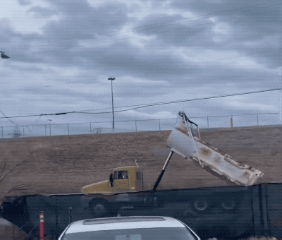 Acid GIFs, August 15 (25 gifs)
